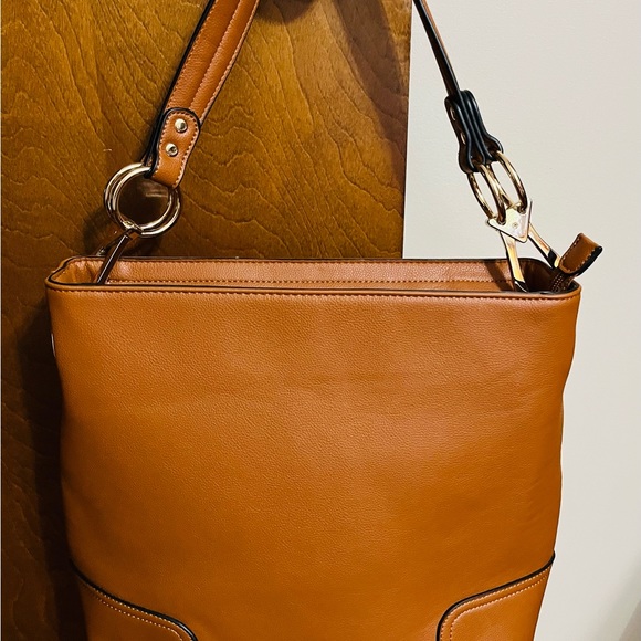 Gorgeous Chestnut Brown Vegan Leather Shoulder Tote Satchel NWOT - Picture 13 of 15